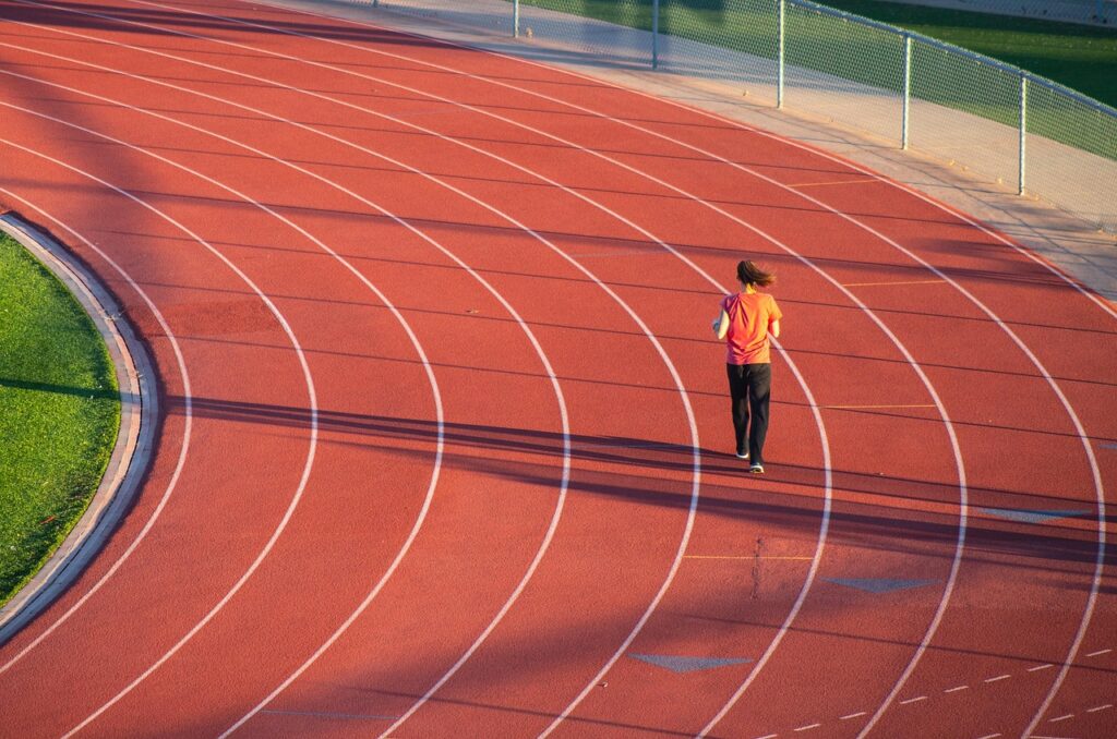 体臭を気にする女性がランニング後に使うべきサプリは？