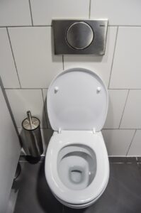 体臭を気にする女性が生理中にトイレで匂いを抑えるサプリは？